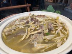 笋干老鸭煲-门溪山居·镜岭味道