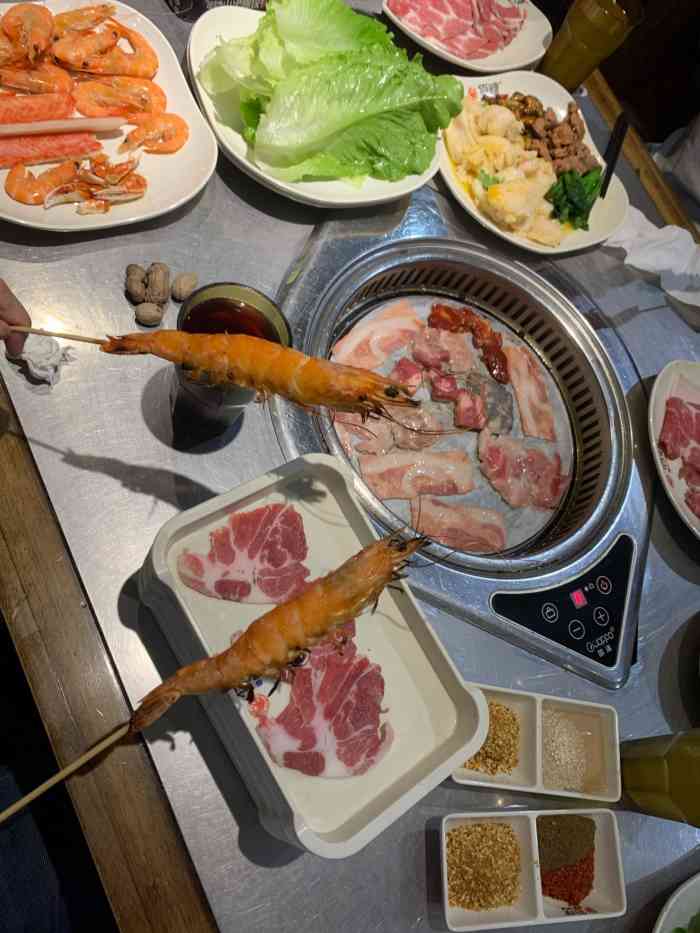 佰烧海鲜烤肉自助(锦艺城店)-"好久没吃自助啦 那肯定要选择佰烧啦