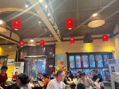 -富正毅三下锅·湘西韵味(天门山索道店)