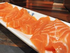 三文鱼刺身-四海一家自助餐(益田假日广场店)