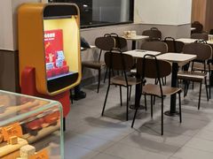-麦当劳(中唱大厦店)