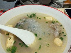 -小杨生煎(浦江欢乐颂店)