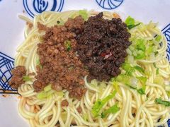 -杨伯英传统杂酱面