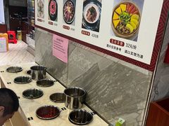 -海大大蒸汽海鲜餐厅·粤菜·特色小炒(欢乐颂店)