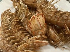 -金马门国际美食百汇(珞喻路店)