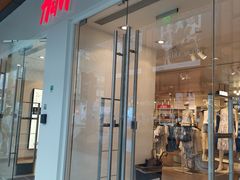 -H&M(天一广场店)