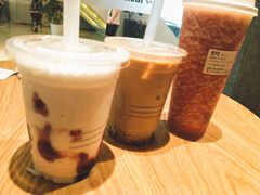 -瑞幸咖啡(宝华国际广场店)