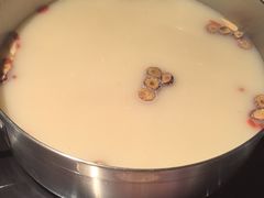 -尚尚仙·酸汤猪手·猪肚鸡火锅(华联万柳购物中心店)