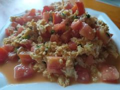 -临江餐馆二楼美食部落