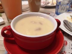 鸡茸蘑菇汤-必胜客(绿地新都会店)