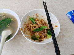 -华威达牛庄(黄埔大道西店)