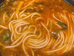 -香巴拉云南餐厅(华莱坞店)