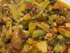 -万重锦·人文川菜馆(骡马市店)