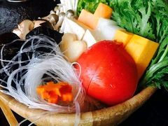 -湊湊火锅·茶憩(新中关购物中心店)