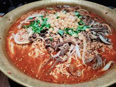 -张翻越·川渝冒菜·武汉黑鸭煲(城北万象城店)