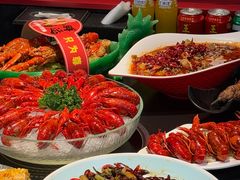 -沪小胖·小龙虾·蓝龙王(八佰伴店)