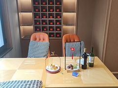 -南京悦客假日酒店
