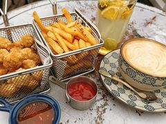 -北平花园·潮玩萌牙·北平咖啡(南锣鼓巷胡同店)