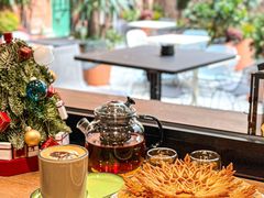 -潮一不贰·法式甜品·生日蛋糕·西式简餐(外滩店)