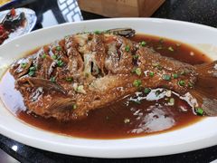 -七的湖·晚芳亭·阳澄湖农家菜·大闸蟹(莲花岛店)