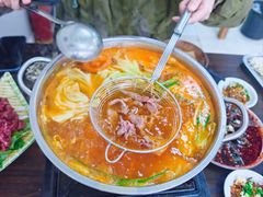 招牌小黄牛酸汤牛肉-苗侗地道红酸.酸汤鱼·酸汤牛肉