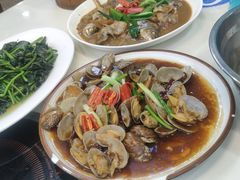 -鑫悦楼煎蟹·16年海鲜大排档