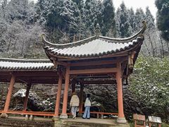 -钟鼎寺