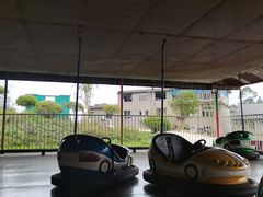 -美心红酒小镇游乐园