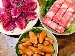-四小区火锅·巷子里的重庆火锅(花照壁店)