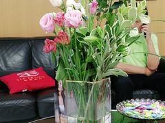 -雅悦齿科(顾村公园店)