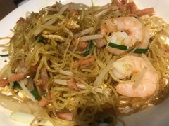 -新大咀港式茶餐厅(宝山万达店)