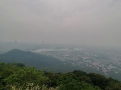-紫金山山顶公园