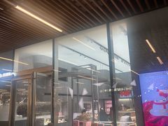 -好利来(上海虹桥新天地Lab主题店)