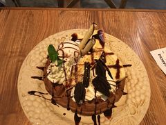 -玛格萝妮(汇智国际商业中心店)
