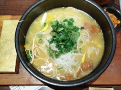 -银米·云南传统过桥米线(双廊黑金冠店)