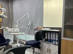 -上海仁爱医院口腔科 · 种植