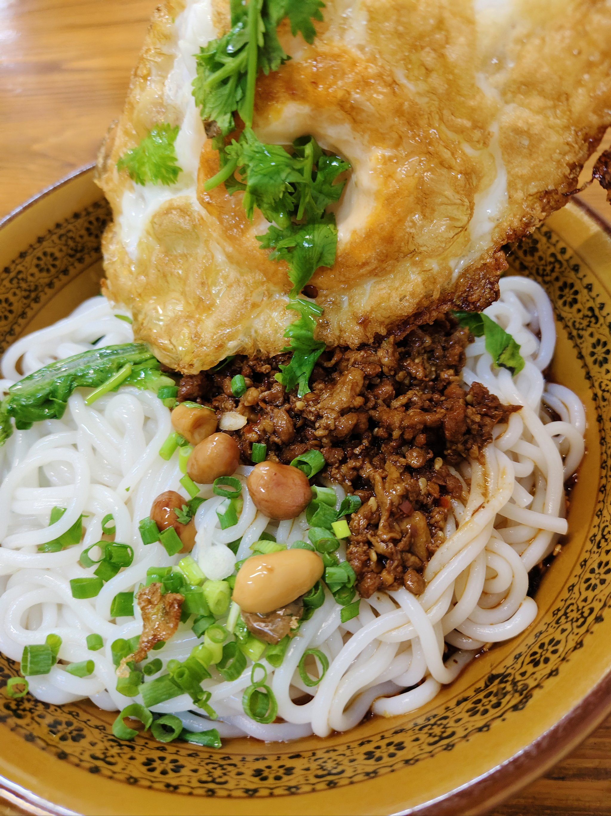 我的晚餐,鸡蛋配炸酱粉