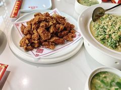 -乔家小院•非遗驴肉•本地小海鲜(滨河路店)