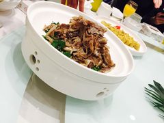 -皇城根·烤鸭·鱼头·家常菜(欧亚大观乐活城店)