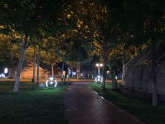 -九十九顶毡房(阜石路店)