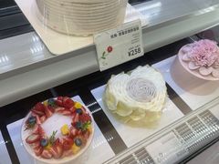 -花花卷卷·鲜食蛋糕(静安久光百货店)