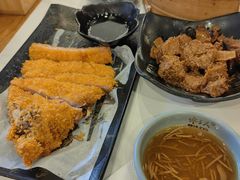 -馋三尺蟹粉小笼(人民广场店)