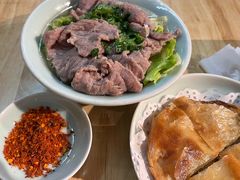 -全牛匠·乐山跷脚牛肉(新中关店)