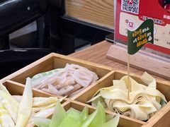 -椒鸣椒麻小馆·新疆菜(五道口创始店)