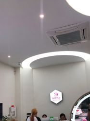 -环球蝶上美业连锁