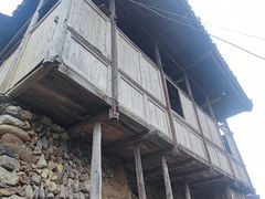 -西江千户苗寨-百年吊脚楼