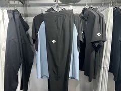 -迪桑特DESCENTE(青岛山东路万象城店)