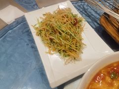 -疆山别院·木垒羊·新疆菜烧烤(铁路局店)