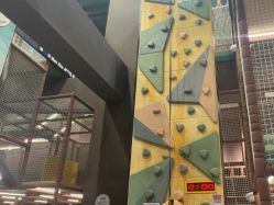-meland club亲子乐园(北京芳圆里ID MALL店)