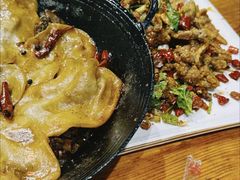 -百味地锅鸡(铜山路店)